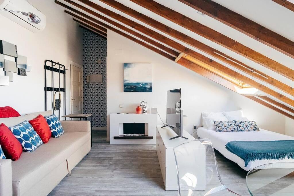 Homeabout Calle Mayor Studio Madrid Dış mekan fotoğraf